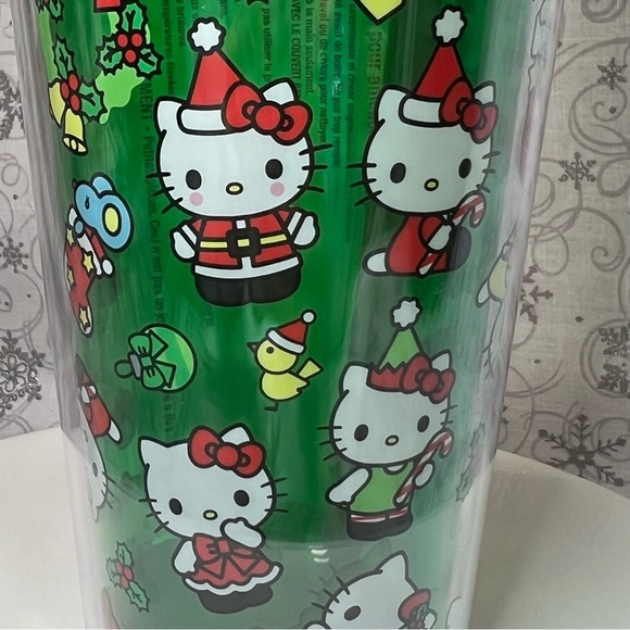 Sanrio Hello Kitty & Joey Christmas Tree Glitter Dome Top 24 Oz Tumbler - Picture 12 of 12